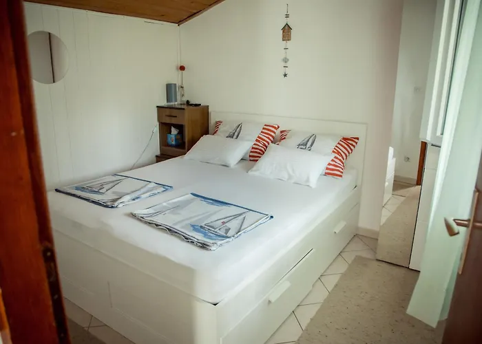 Апартаменты Felix Biograd