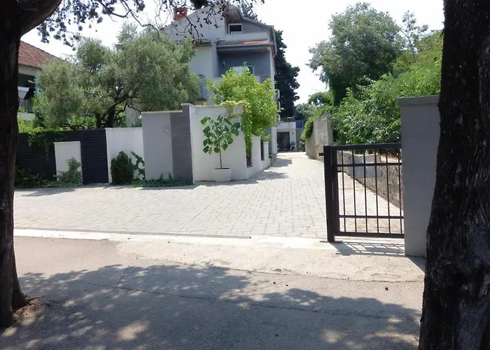 Felix Biograd דירה